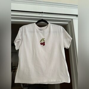 Abercrombie Essentials T-shirt 🍒